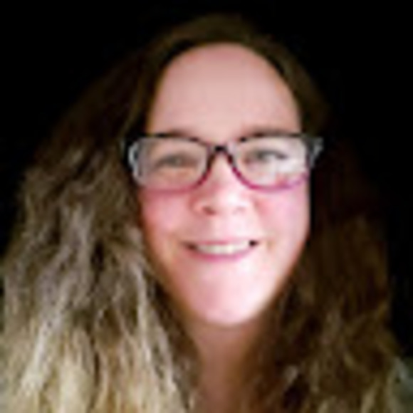 Meet the Posher Other - Meet your Posher, Lauren
